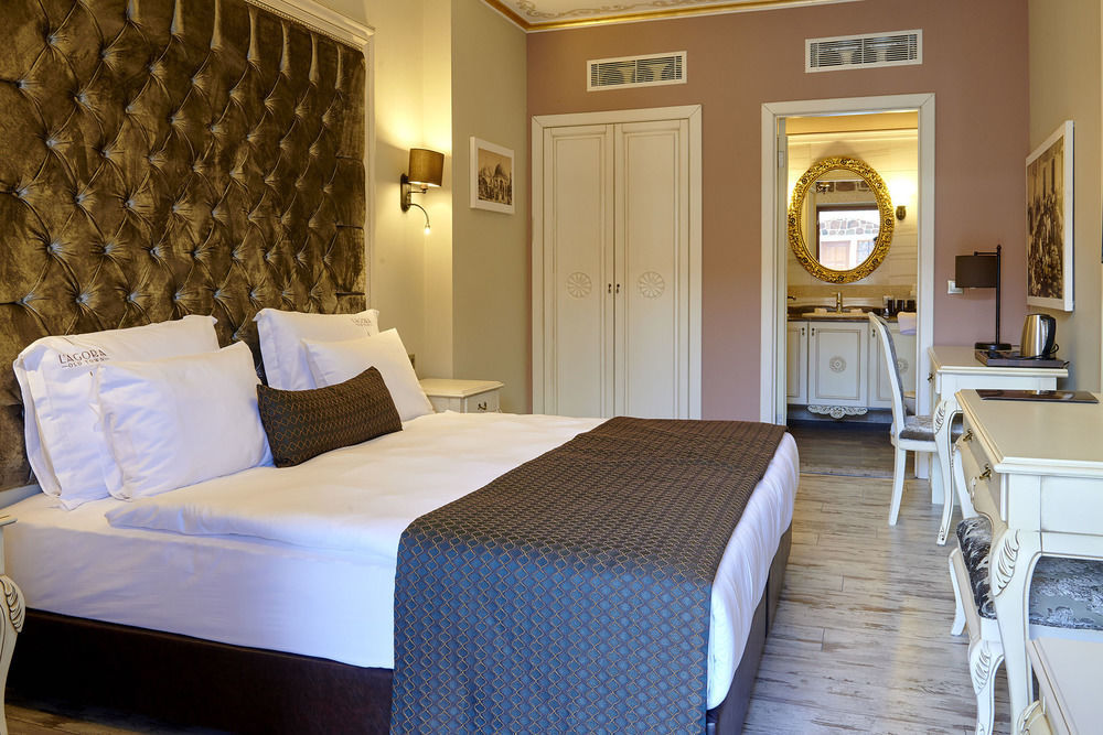 L'agora Old Town Hotel&bazaar 3* İzmir