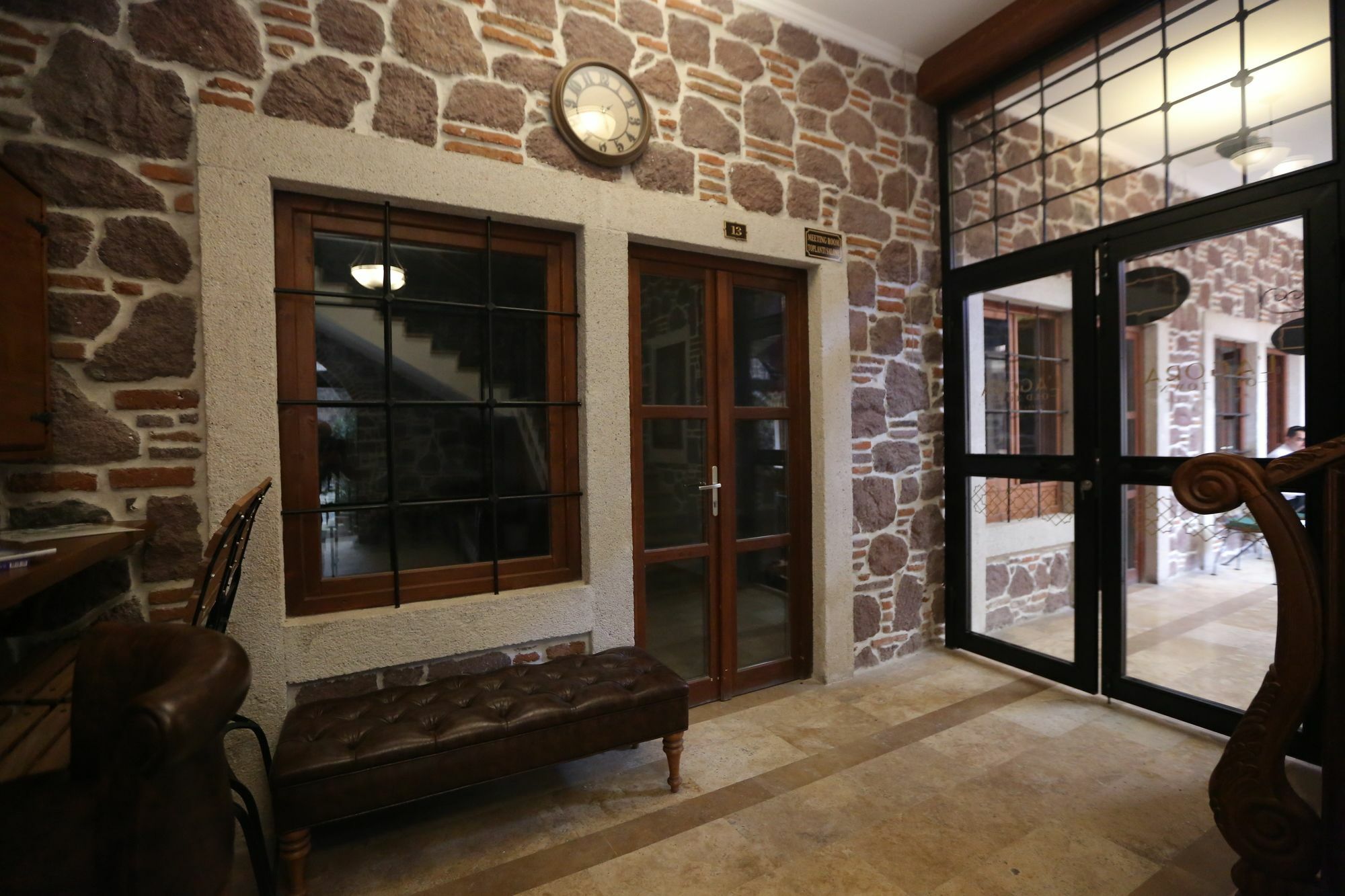 L'agora Old Town & Bazaar Hotel 3*