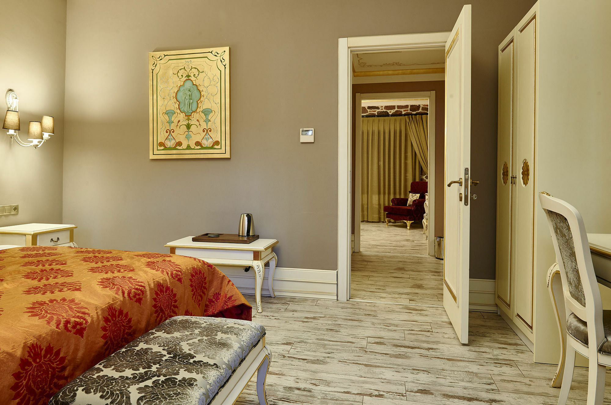 Hotel L'agora Old Town & Bazaar 3*